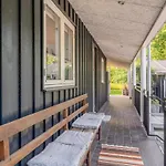 4 Star In Glesborg-by Traum *
