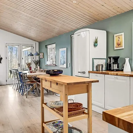 4 Star In Glesborg-by Traum Holiday home