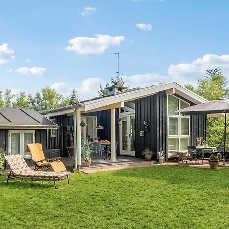 4 Star In Glesborg-by Traum * Glesborg