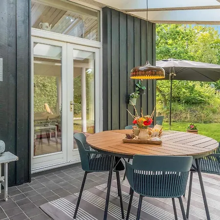 Holiday home 4 Star In Glesborg-by Traum